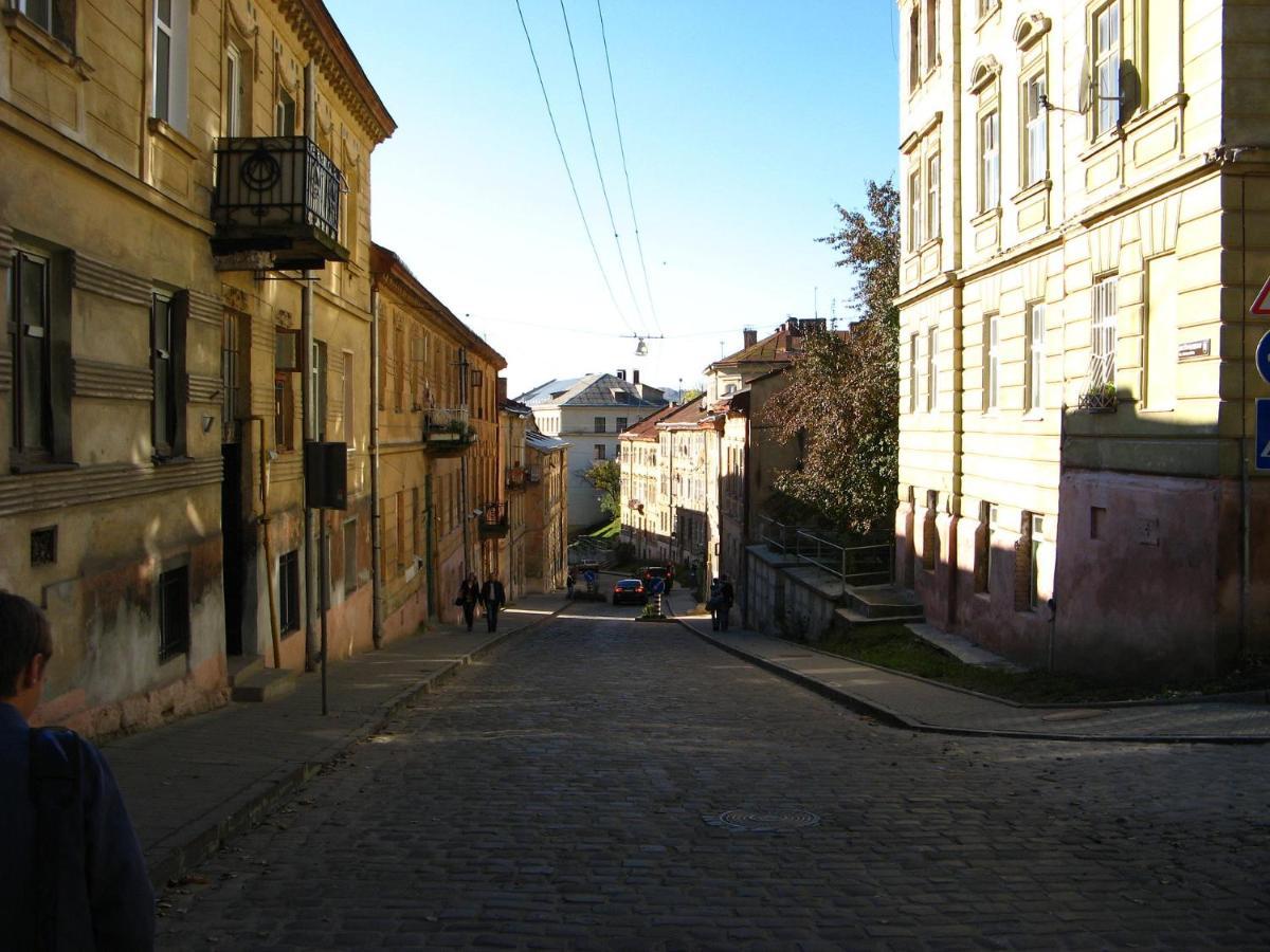 Izuminka V Centre Goroda Lvov Exteriér fotografie